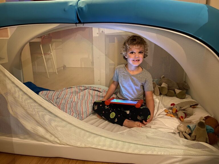 Staying in an adapted bed with your big brother: how fun is that?